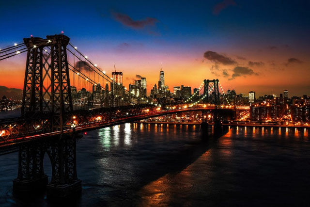 Colorful Sunset over the NYC Williamsburg Bridge 01 - stock photos and royalty-free images